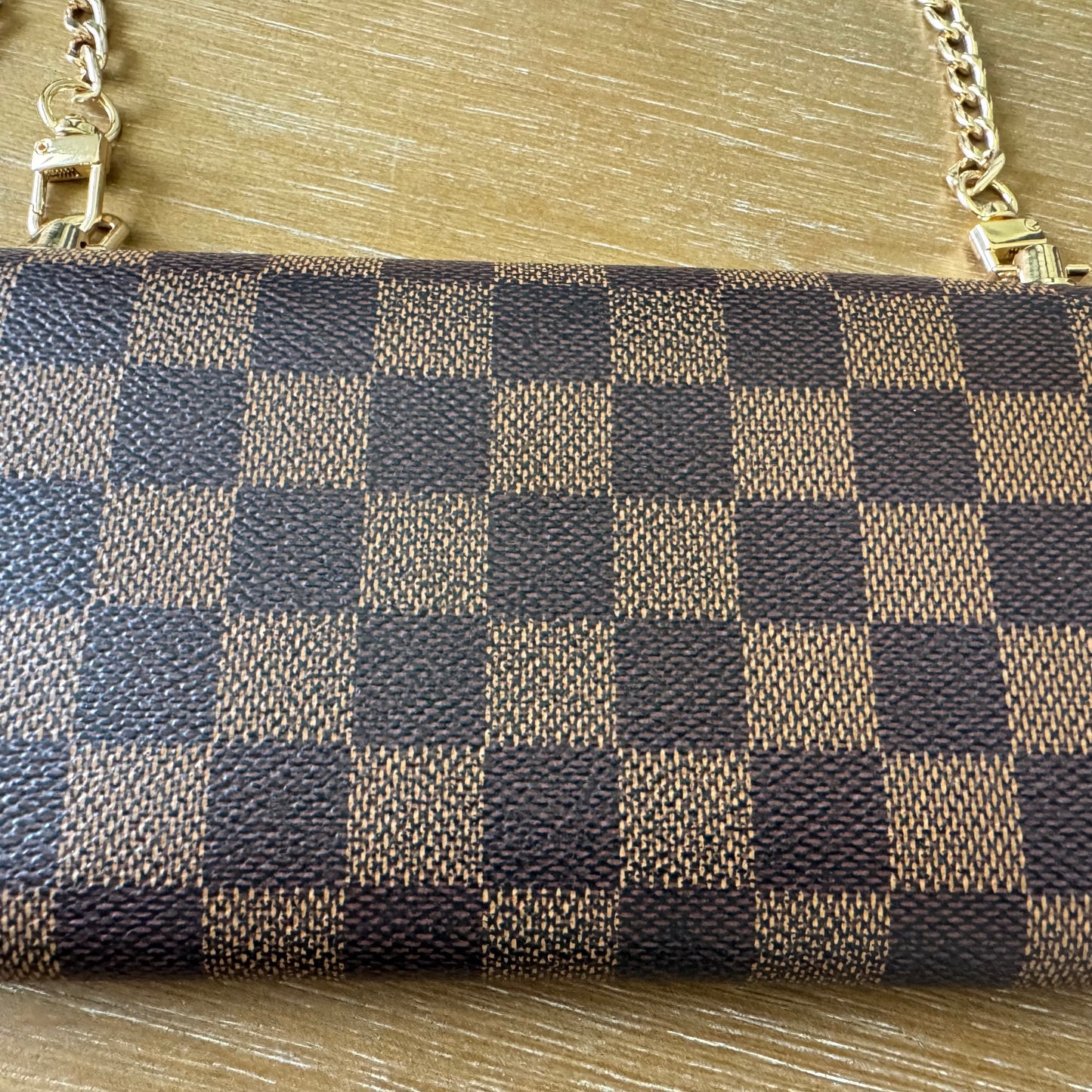 Sarah Brown Damier Wallet Crossbody