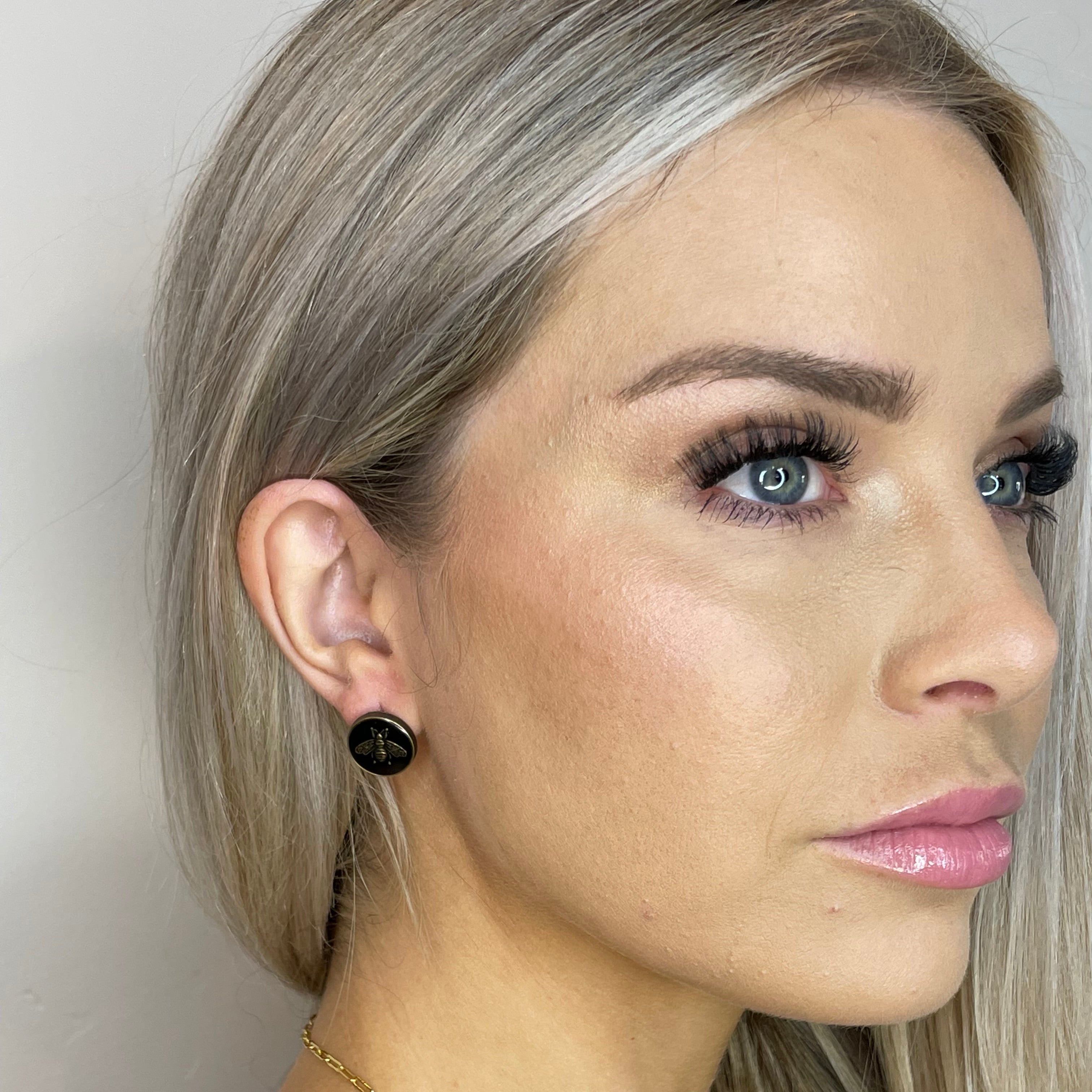 Black Small Bee Stud Earrings