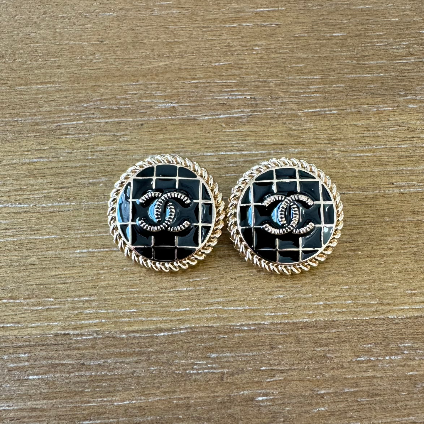 Black and Gold Round Plaid Stud Earrings