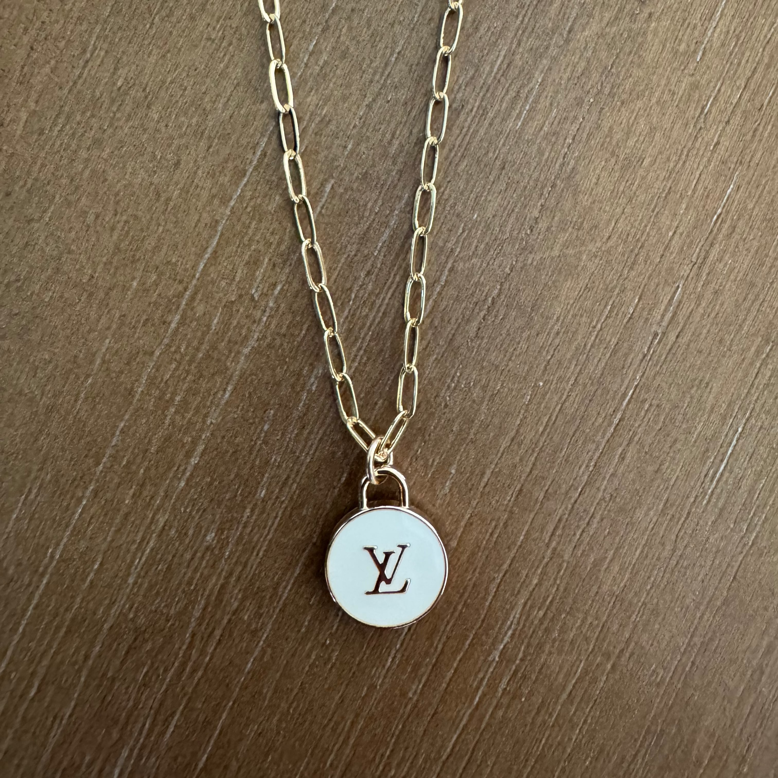 White Double Sided Enamel Round Necklace