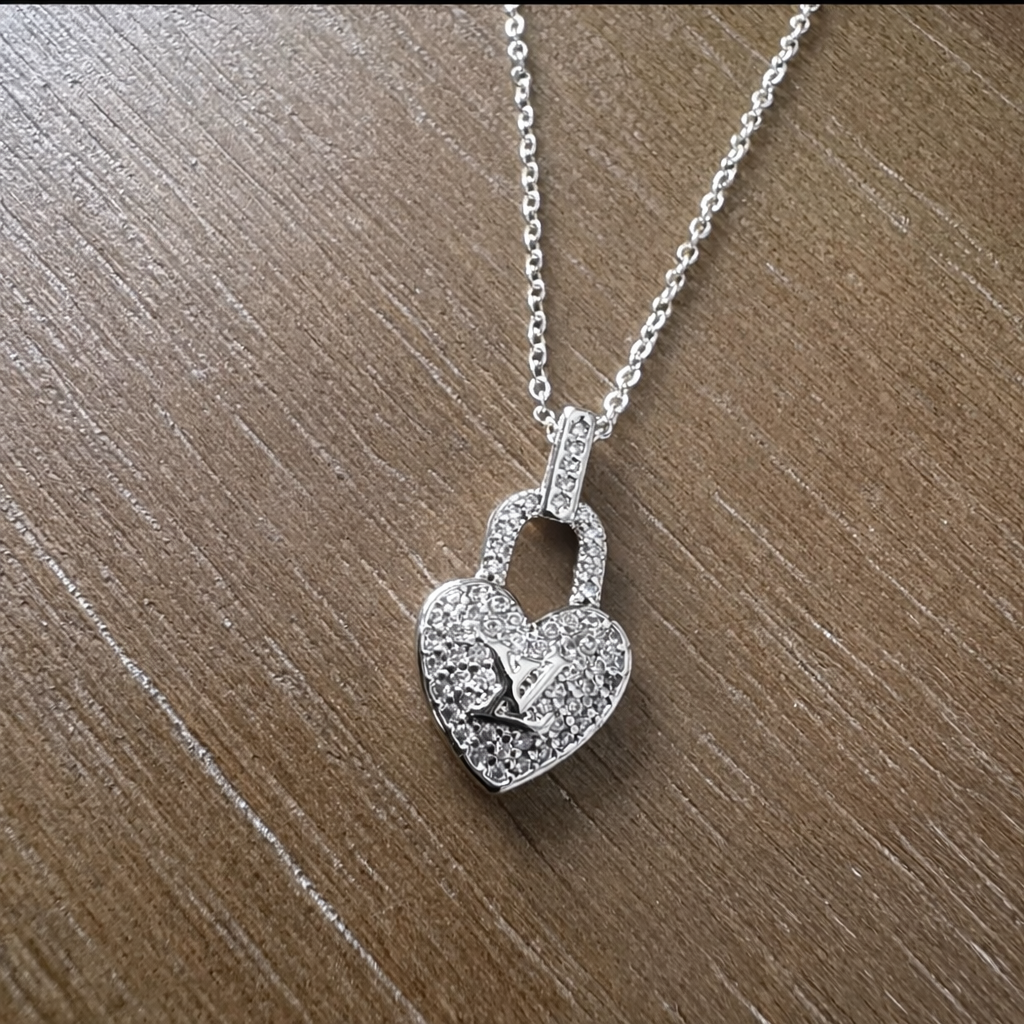 Silver Rhinestone Heart Necklace