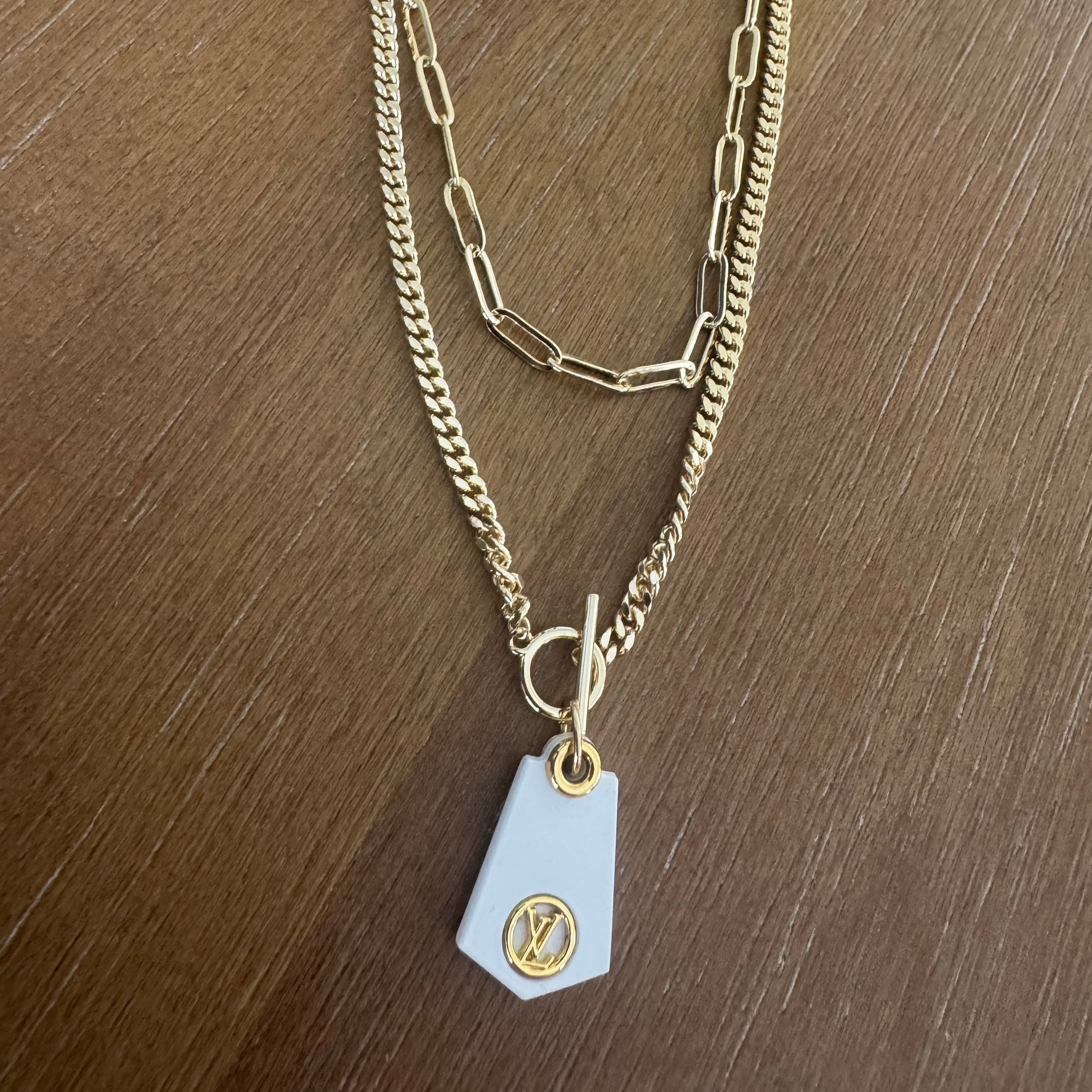 White and Gold Pull on Double Chain