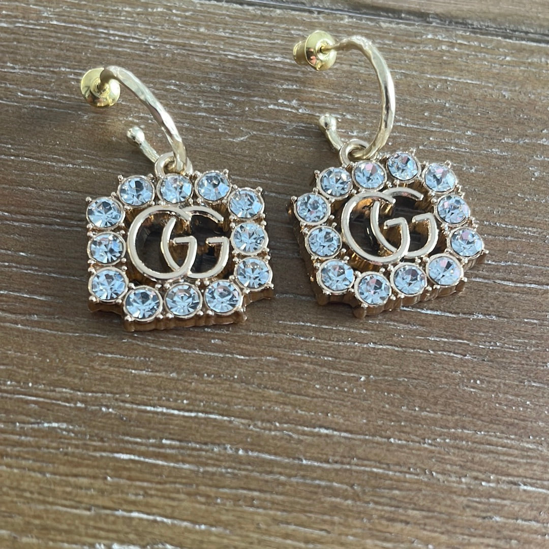 Rhinestone Surround Monogram Huggies
